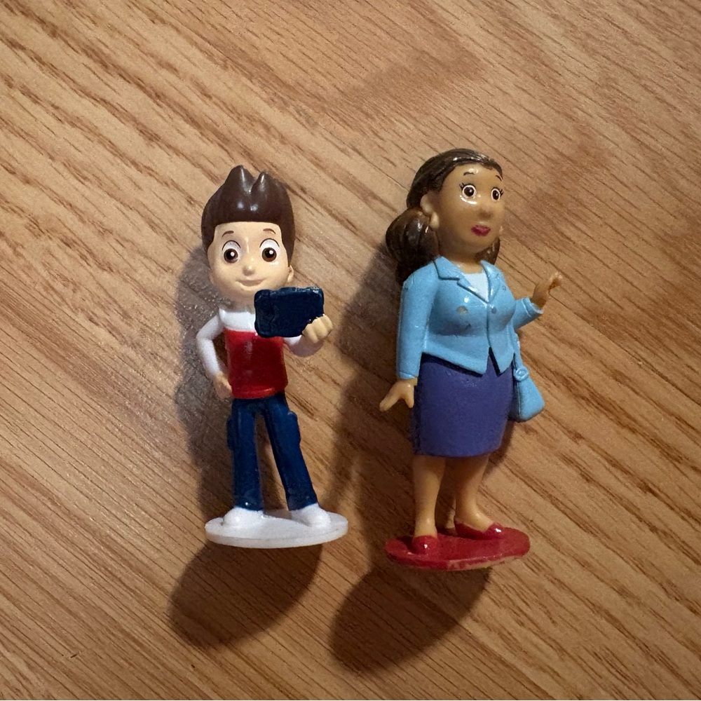 Paw patrol Ryder and mayor goodway